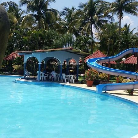 Hotel Santa Cruz Zapaca 外观 照片