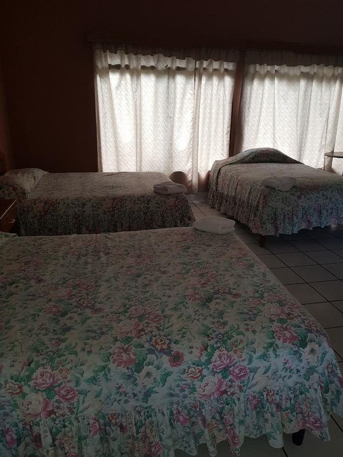 Hotel Santa Cruz Zapaca 外观 照片